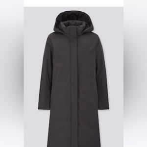 Uniqlo Women’s Hybrid Down Coat Size M